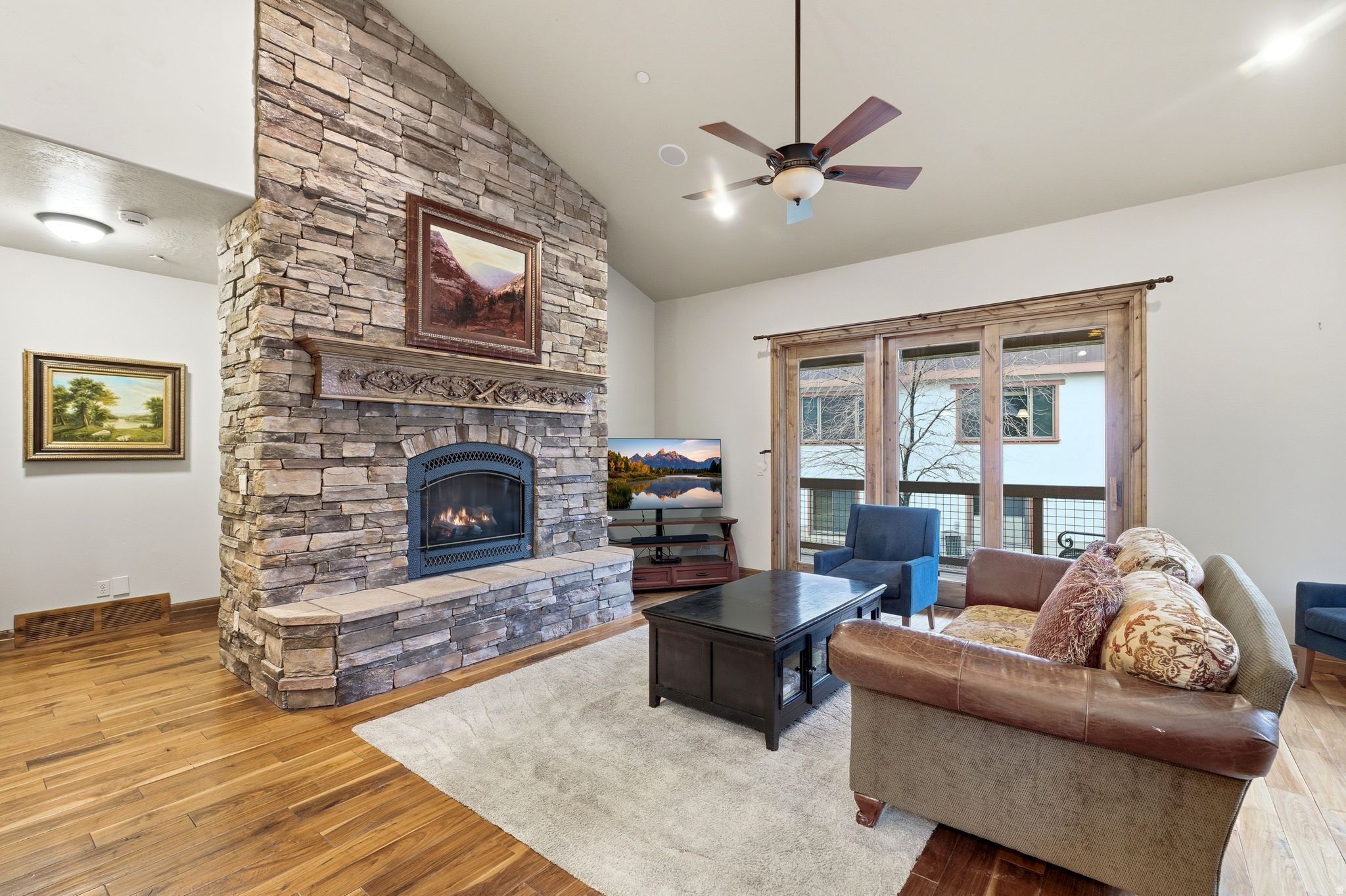 SHORES PLAT B - Residential