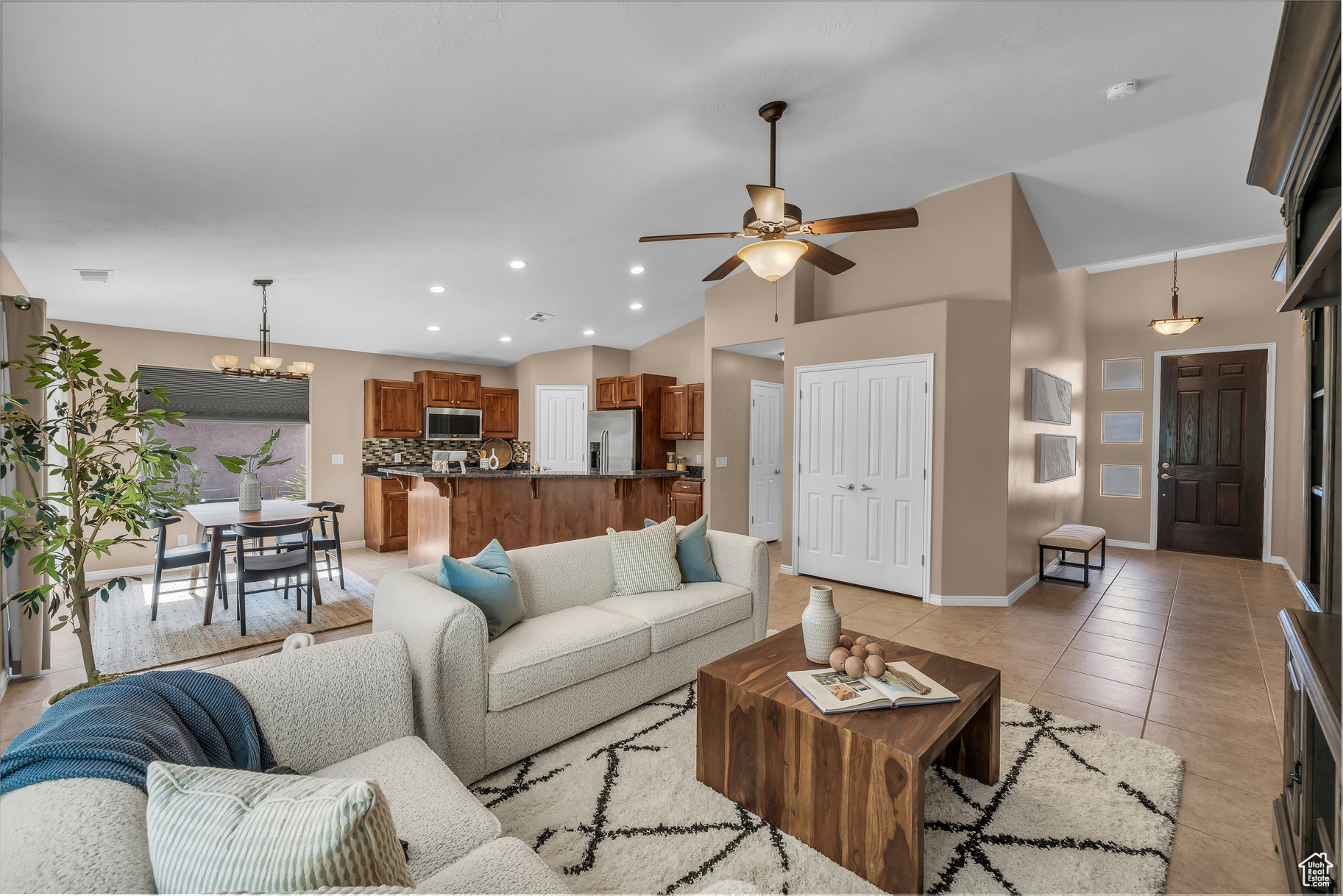 ANTHEM ESTATES PH 2 - Residential