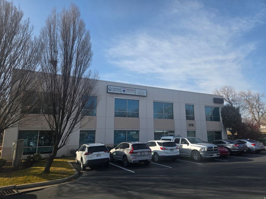 Located in Layton's commercial hub near Hill AFB, this multi-tenant office building is ideal for contractors and firms. Amid Davis County's 2026 aerospace boom, this resilient market offers a high-value alternative for professional services.