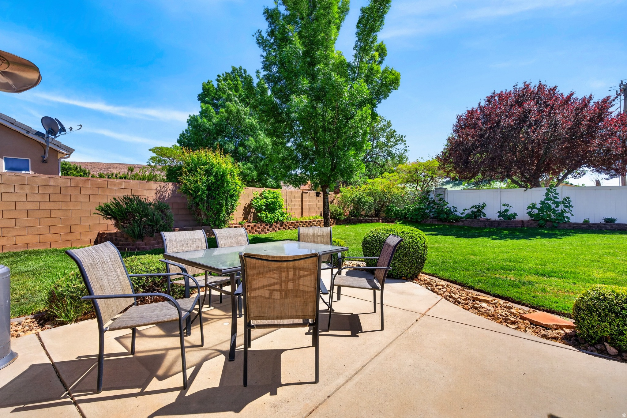 COBBLESTONE FIELDS - Residential