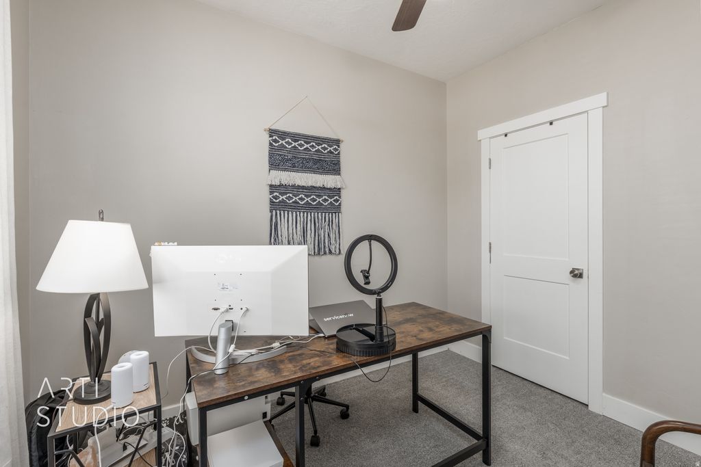 Photo of 611 W 375 S, Hurricane, UT 84737 (MLS # 2150966)