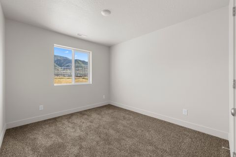 Tiny photo for 4008 S WALNUT BARK LN #MTH404, Mapleton, UT 84664 (MLS # 2130207)