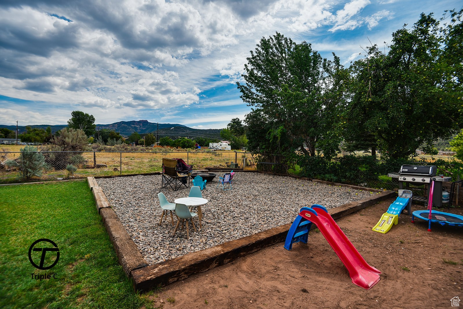 PARO VISTA SUBDIVISION - Residential