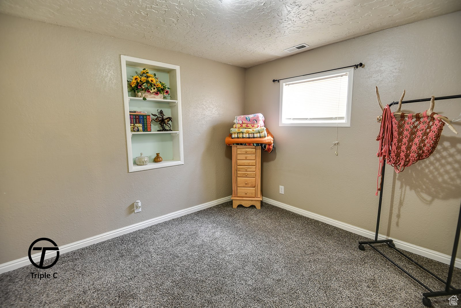 PARO VISTA SUBDIVISION - Residential