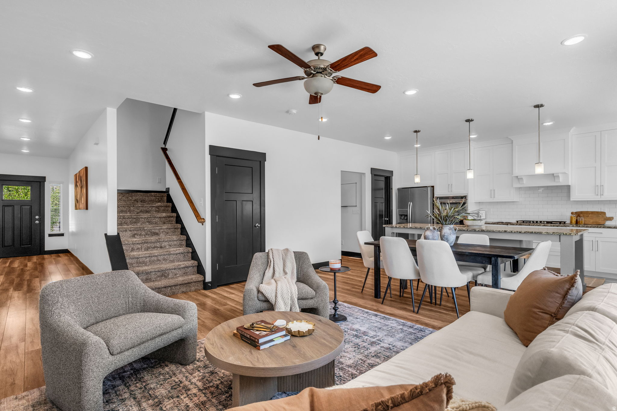 HIGHLAND VISTA - Residential