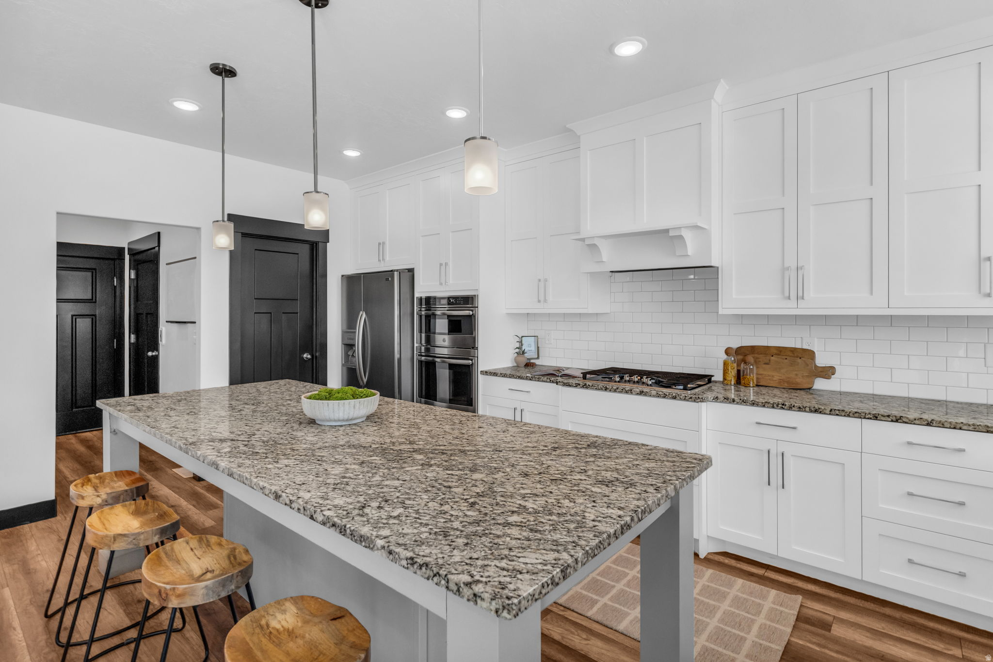 HIGHLAND VISTA - Residential