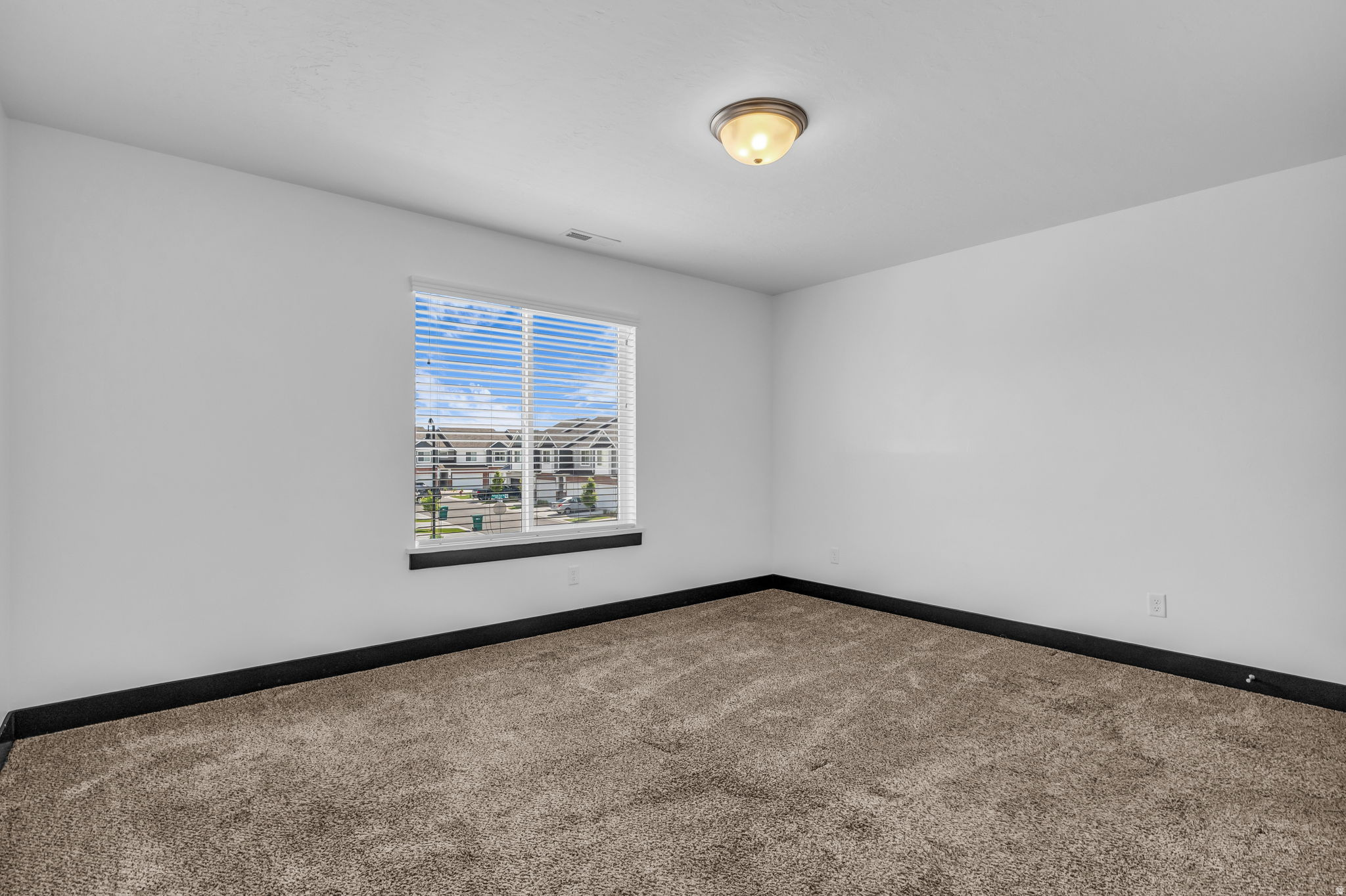 HIGHLAND VISTA - Residential