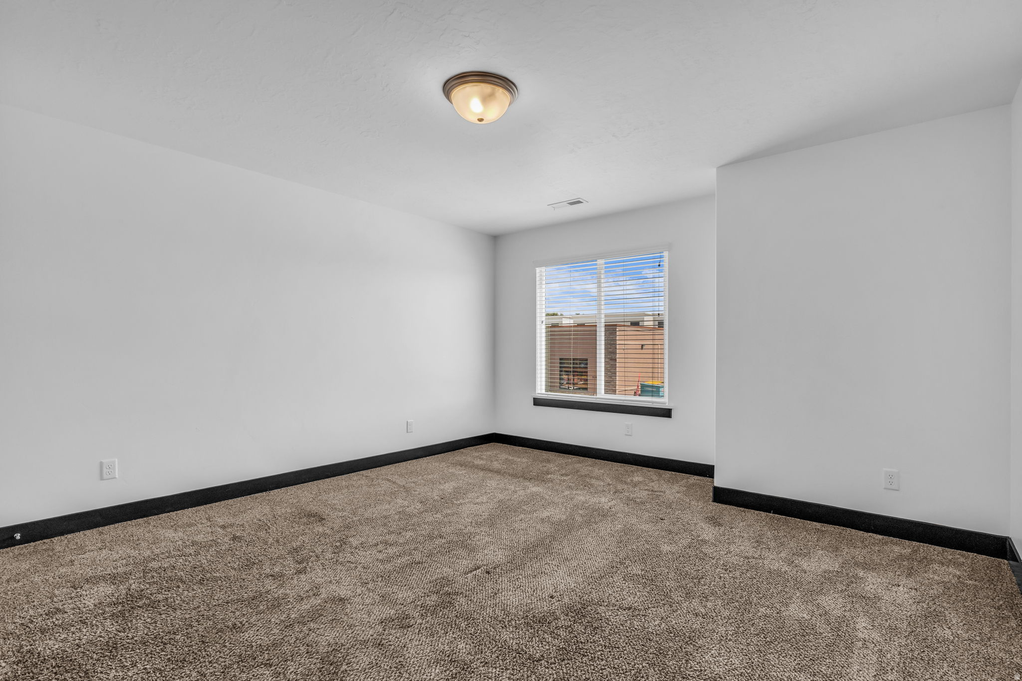 HIGHLAND VISTA - Residential