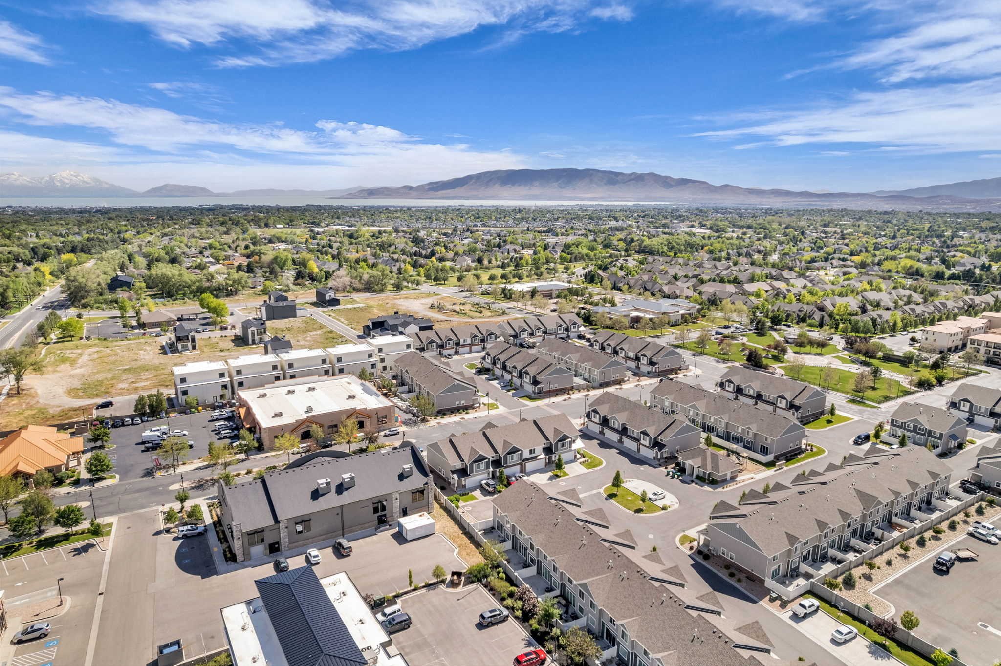 HIGHLAND VISTA - Residential