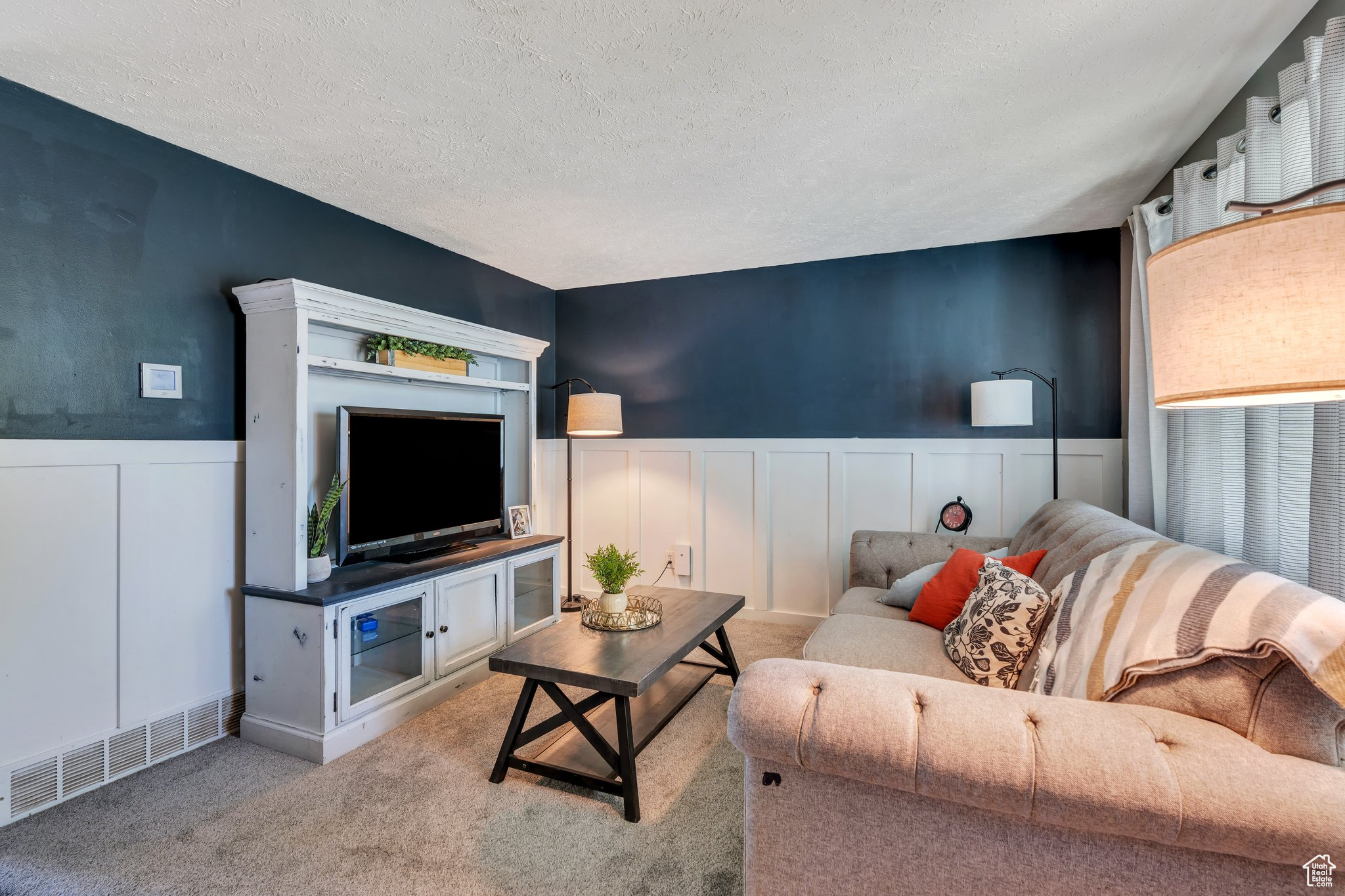 5388 W Saguaro Dr, West Jordan, Utah image 7