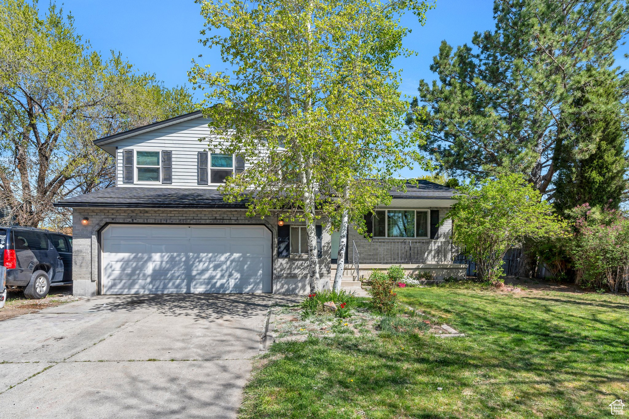 5388 W Saguaro Dr, West Jordan, Utah image 1
