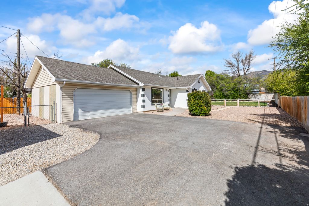 Photo of 467 N 500 W, Manti, UT 84642 (MLS # 2154807)