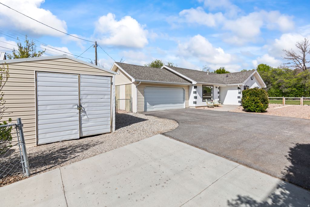 Photo of 467 N 500 W, Manti, UT 84642 (MLS # 2154807)