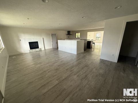 Tiny photo for 877 S 200 E, Farmington, UT 84025 (MLS # 2118092)