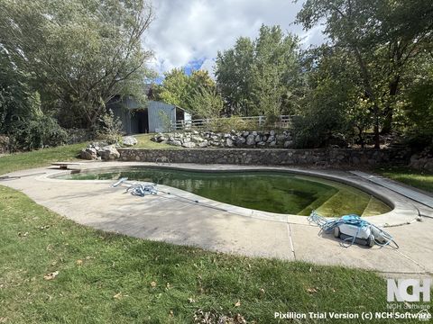 Tiny photo for 877 S 200 E, Farmington, UT 84025 (MLS # 2118092)