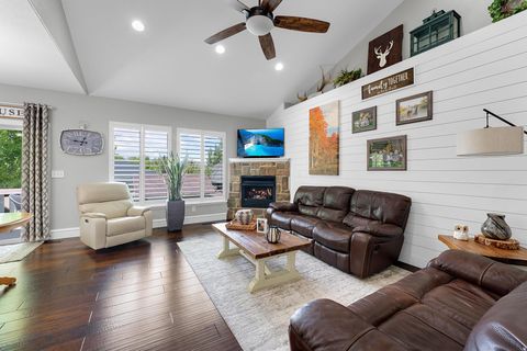 Tiny photo for 244 W ALPINE DR, Saratoga Springs, UT 84045 (MLS # 2151132)