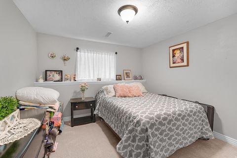 Tiny photo for 244 W ALPINE DR, Saratoga Springs, UT 84045 (MLS # 2151132)