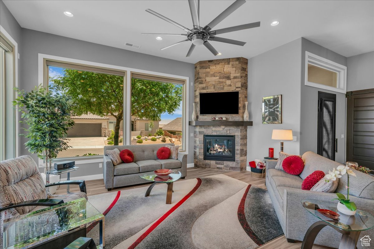 1865 N Park Grove Dr, Washington, Utah image 11