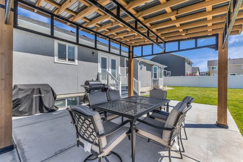 Tiny photo for 3377 S 2400 W, West Haven, UT 84401 (MLS # 2155126)