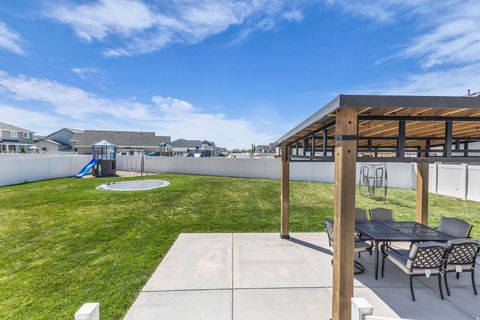 Tiny photo for 3377 S 2400 W, West Haven, UT 84401 (MLS # 2155126)