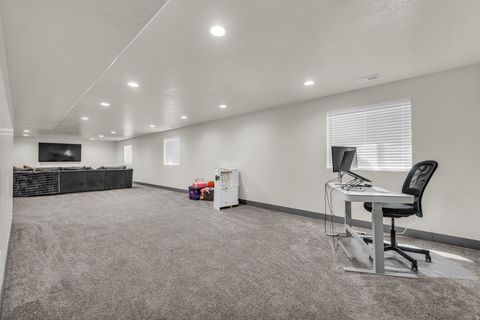 Tiny photo for 3377 S 2400 W, West Haven, UT 84401 (MLS # 2155126)