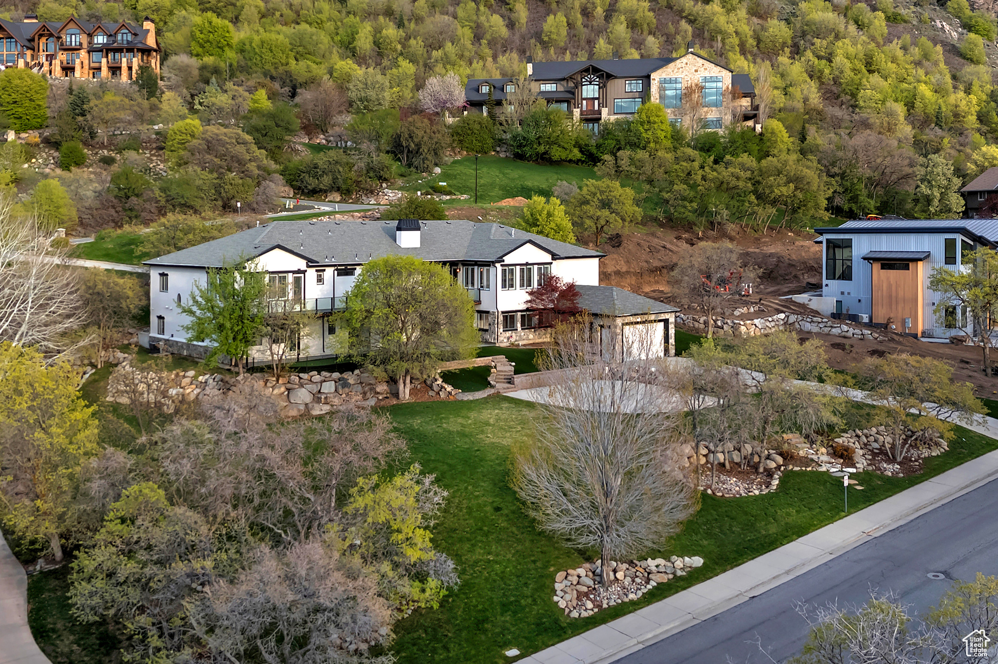 Sandy, Utah 84092, United States, 5 Bedrooms Bedrooms, ,4 BathroomsBathrooms,Residential,Active,116625