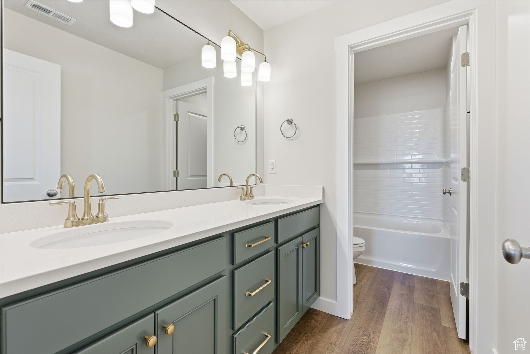 THE AUDREY - Residential