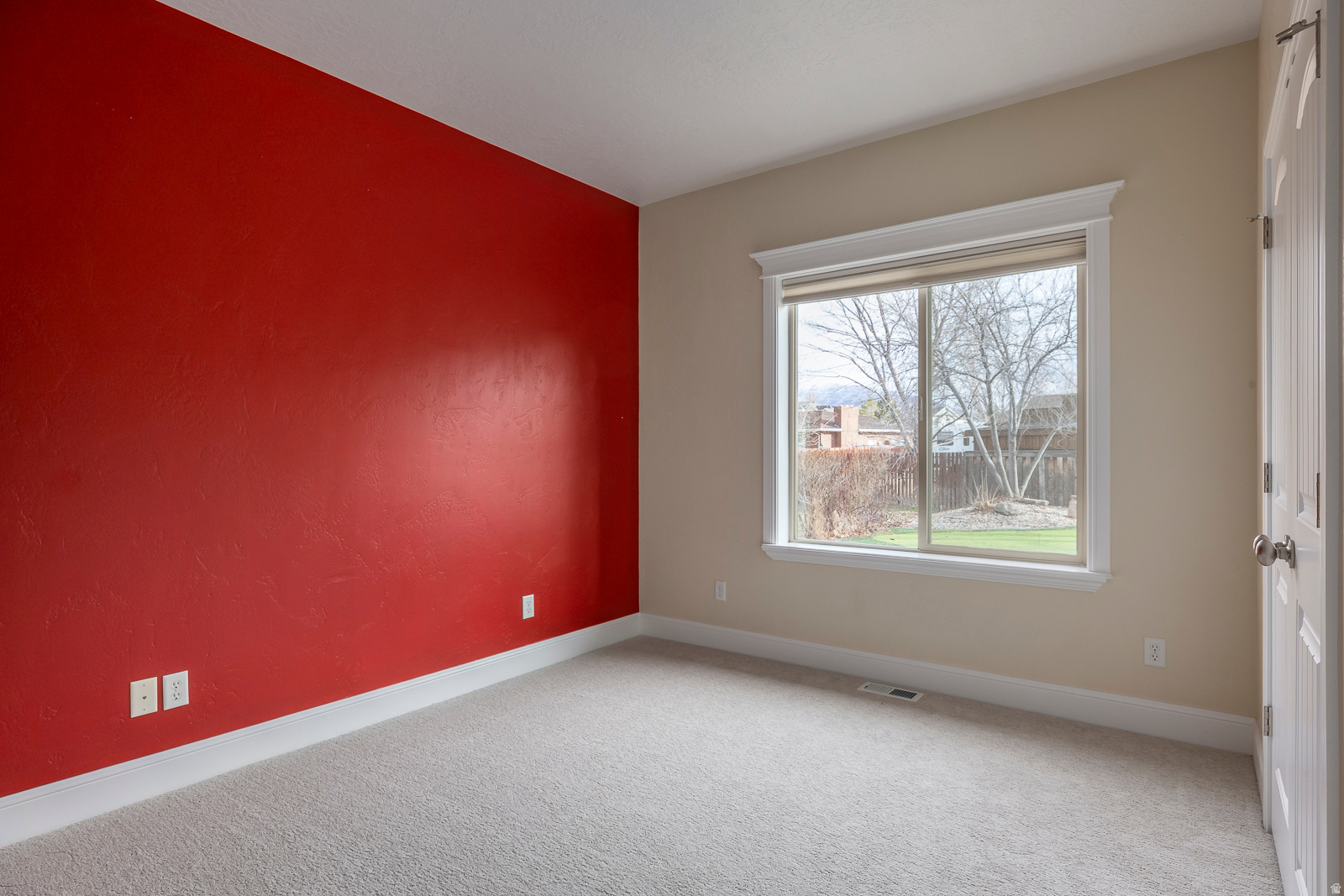 WOLF HOLLOW ESTATES - Residential