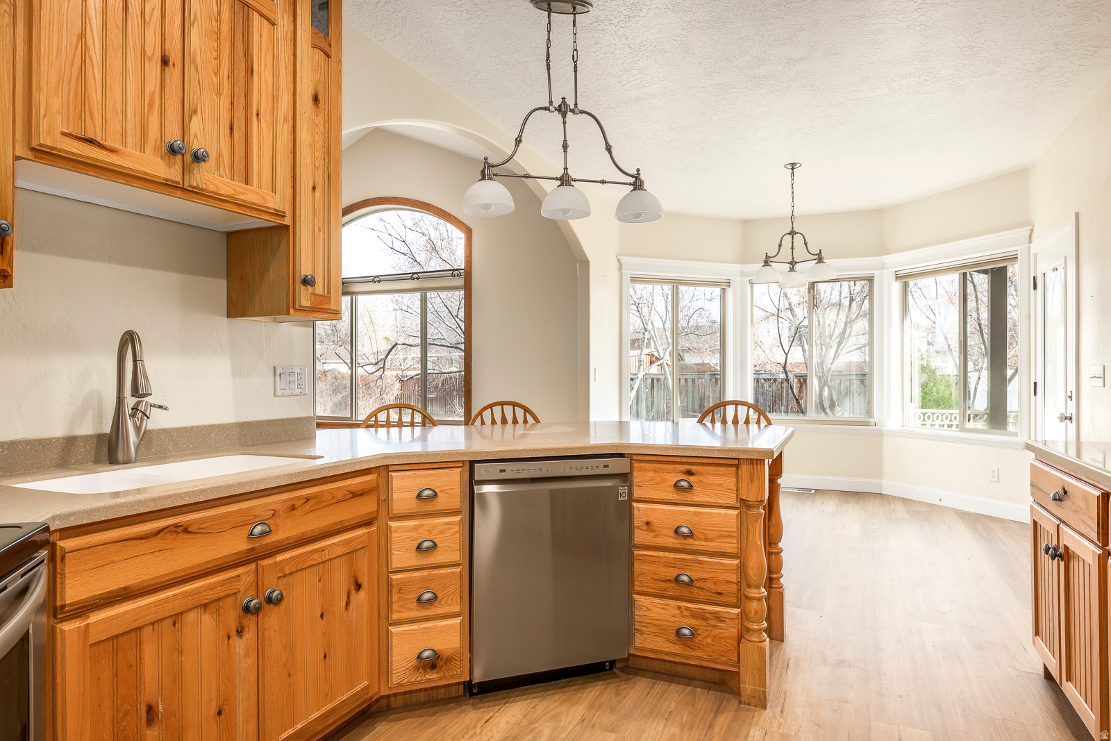 WOLF HOLLOW ESTATES - Residential