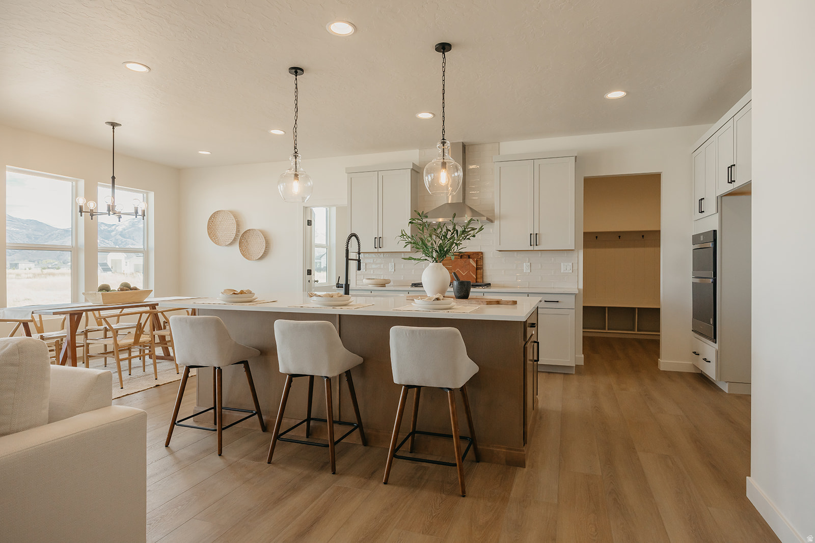 EAGLE HAVEN - Residential