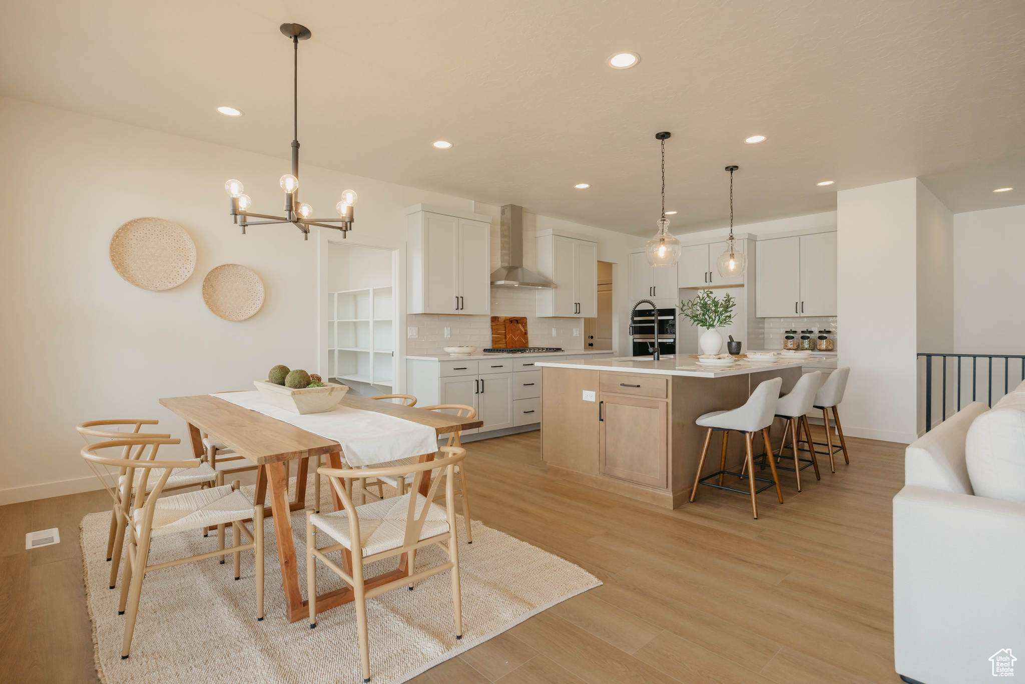 EAGLE HAVEN - Residential