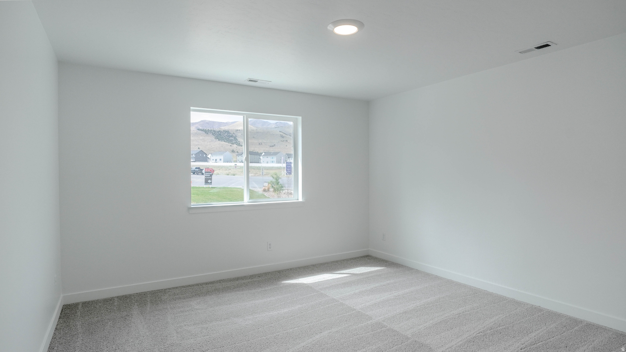 CANTON RIDGE - Residential