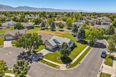 Tiny photo for 2091 W 2060 S, Syracuse, UT 84075 (MLS # 2165578)