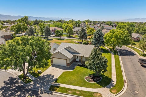 Tiny photo for 2091 W 2060 S, Syracuse, UT 84075 (MLS # 2165578)
