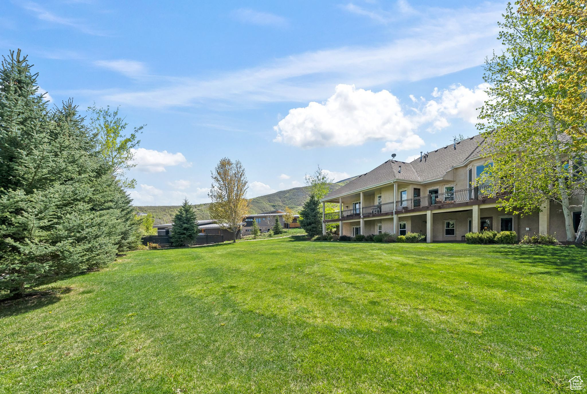 ALPENHOF ESTATES - Residential