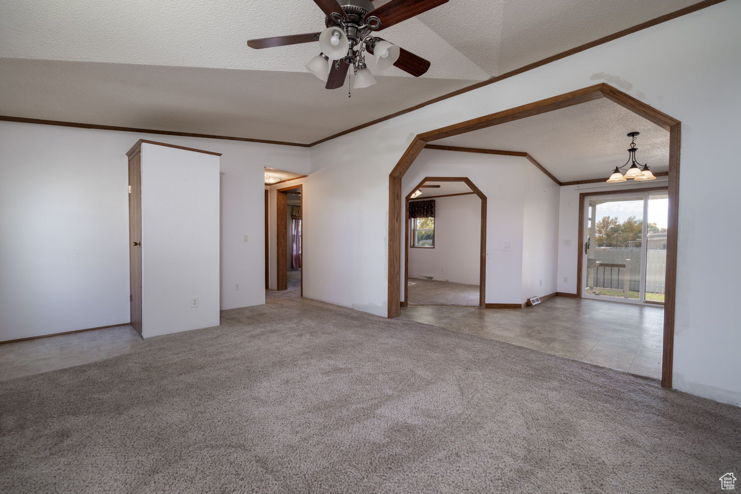PINE MEADOWS MOBILE HOME COMMUNITY PUD - Residential