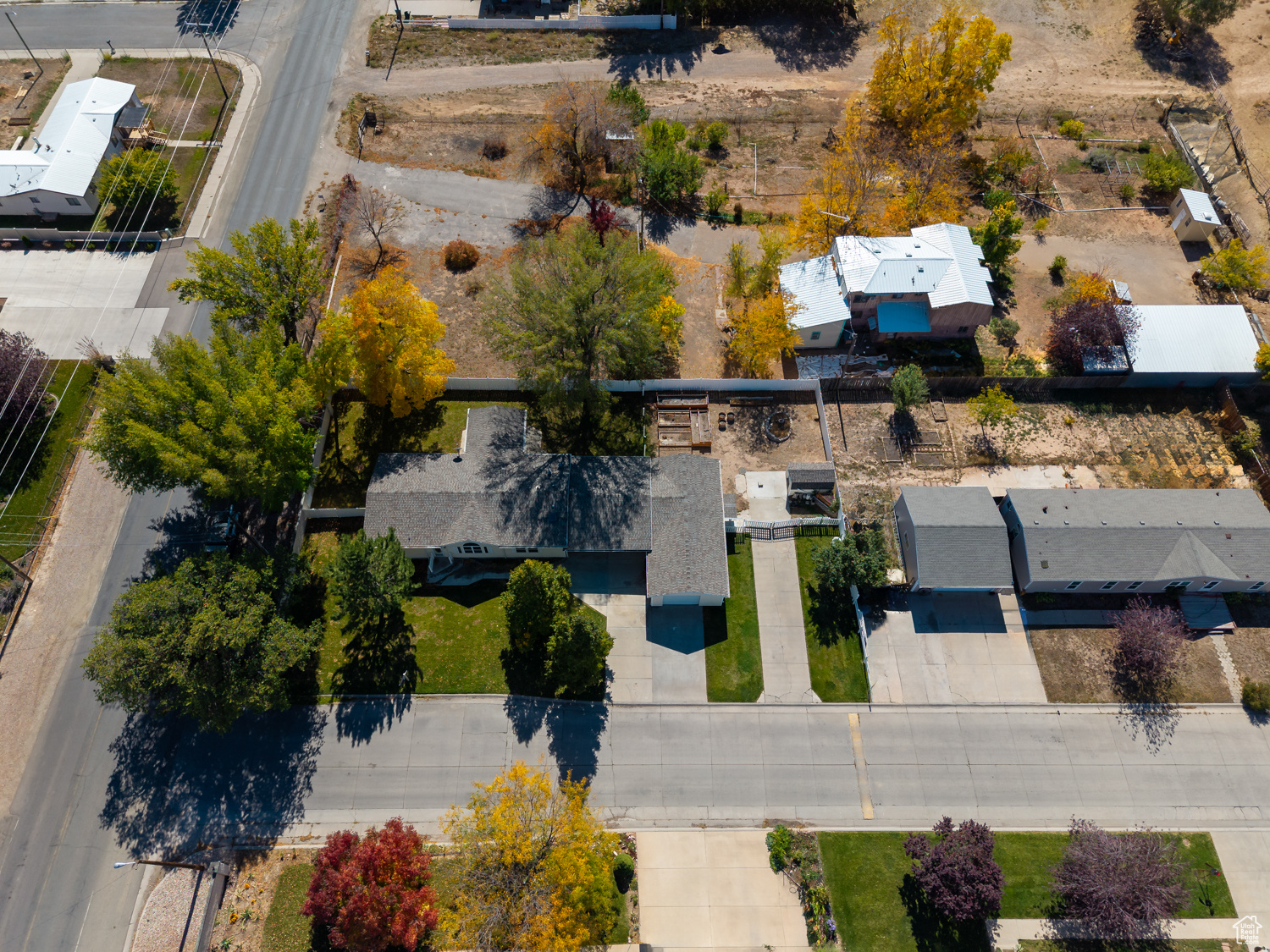 PINE MEADOWS MOBILE HOME COMMUNITY PUD - Residential