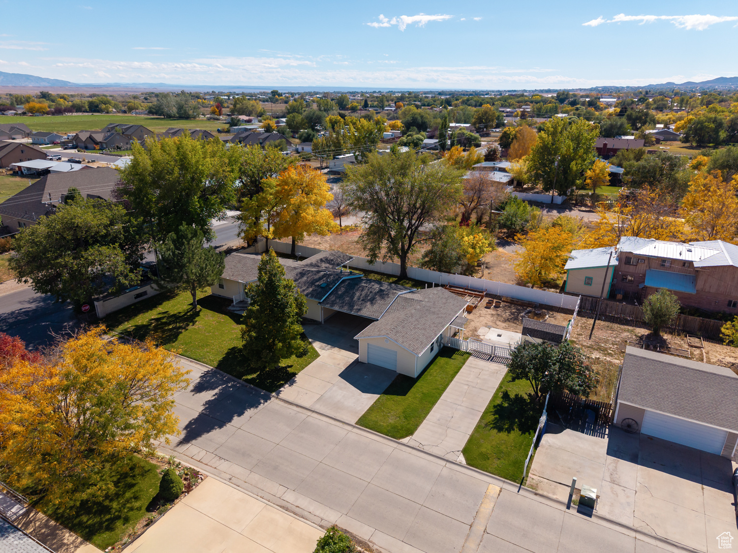 PINE MEADOWS MOBILE HOME COMMUNITY PUD - Residential