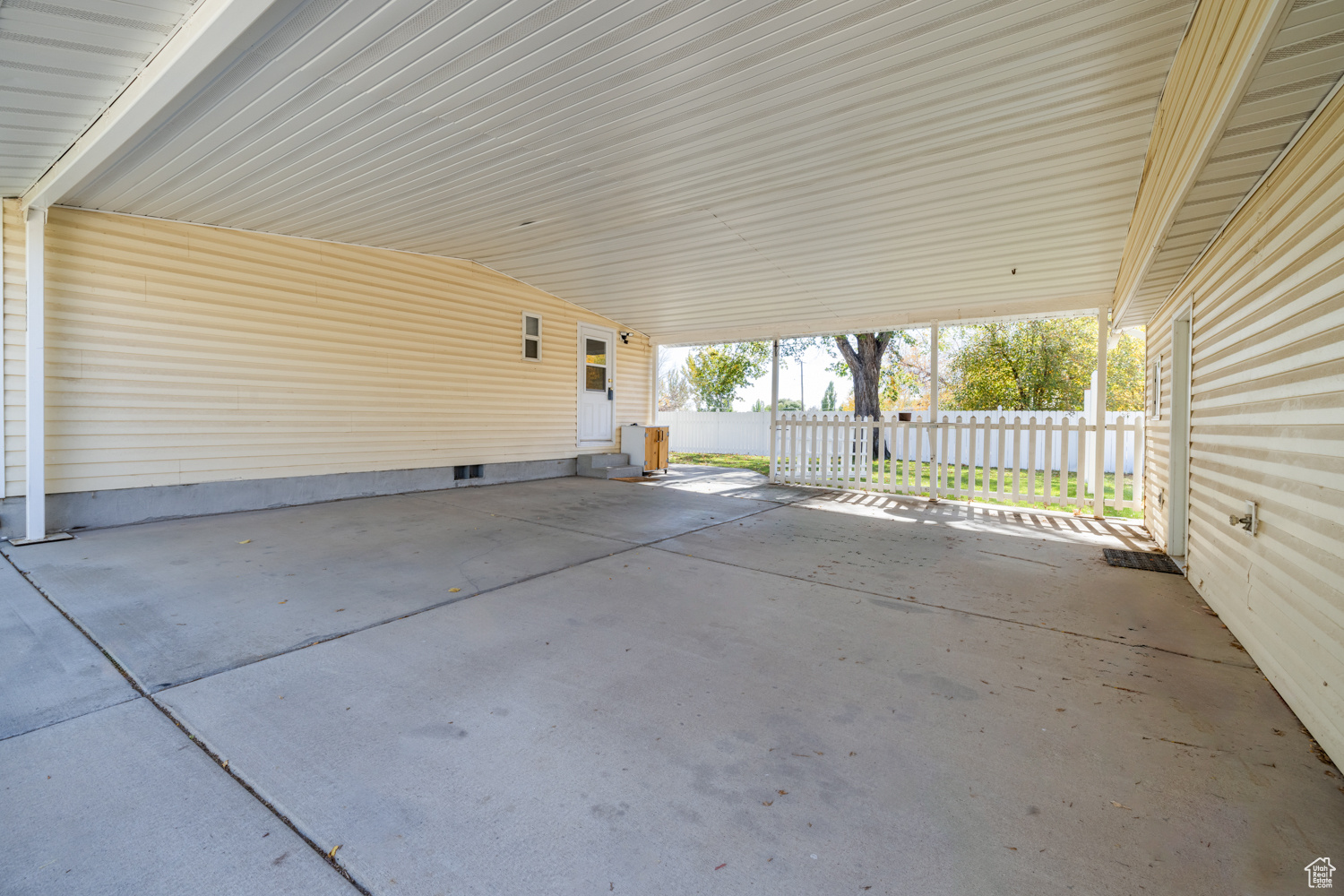 PINE MEADOWS MOBILE HOME COMMUNITY PUD - Residential