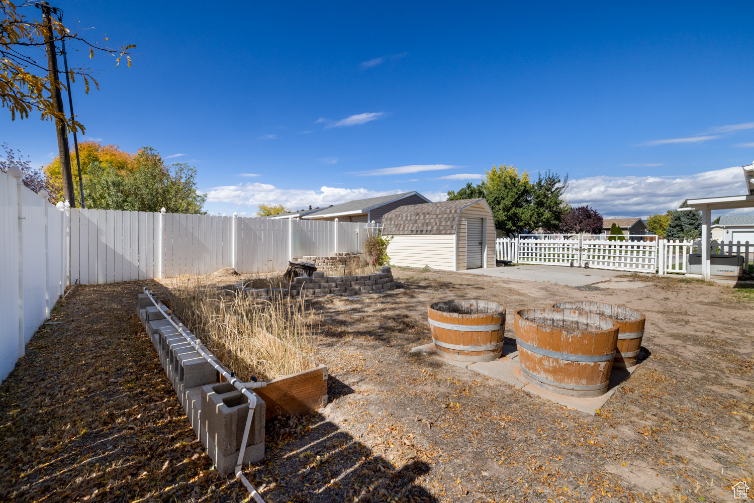PINE MEADOWS MOBILE HOME COMMUNITY PUD - Residential