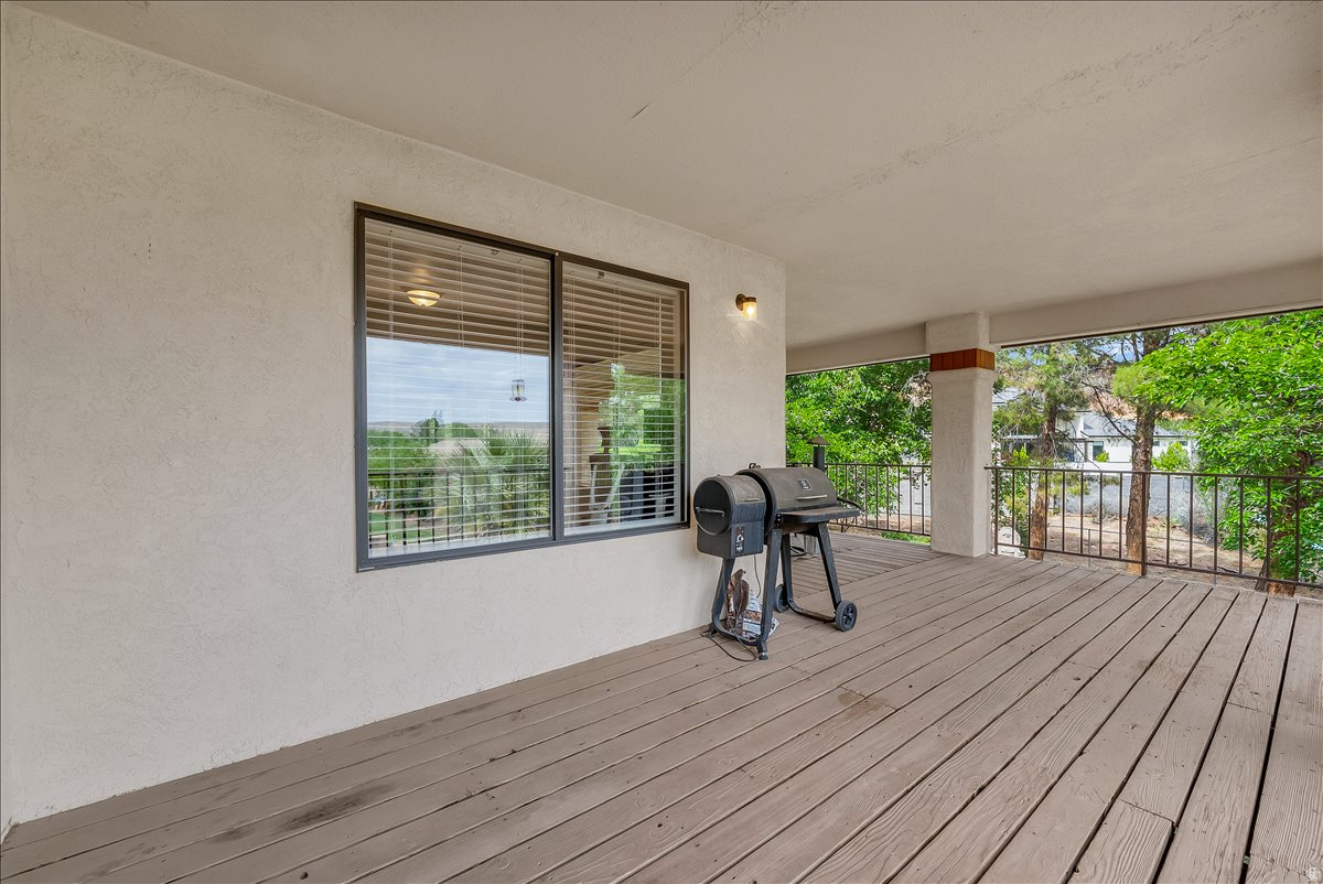 BLOOMINGTON COUNTRY CLUB 8 - Residential