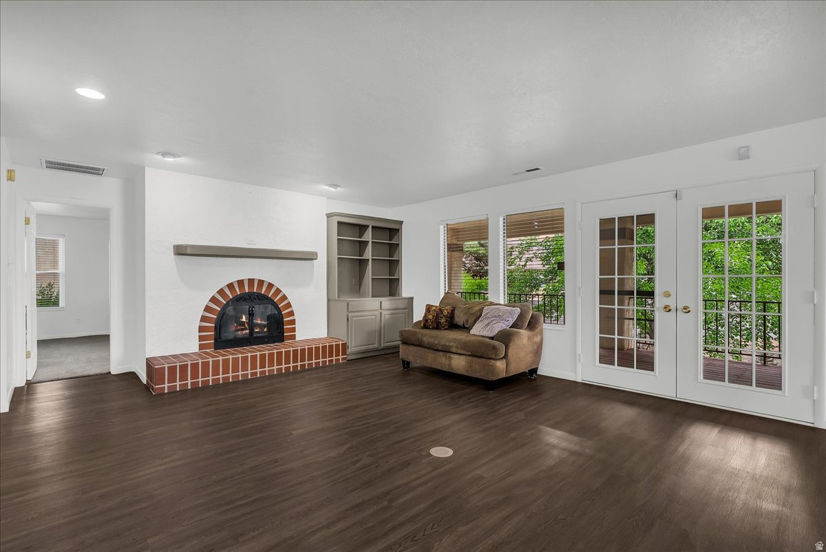 BLOOMINGTON COUNTRY CLUB 8 - Residential