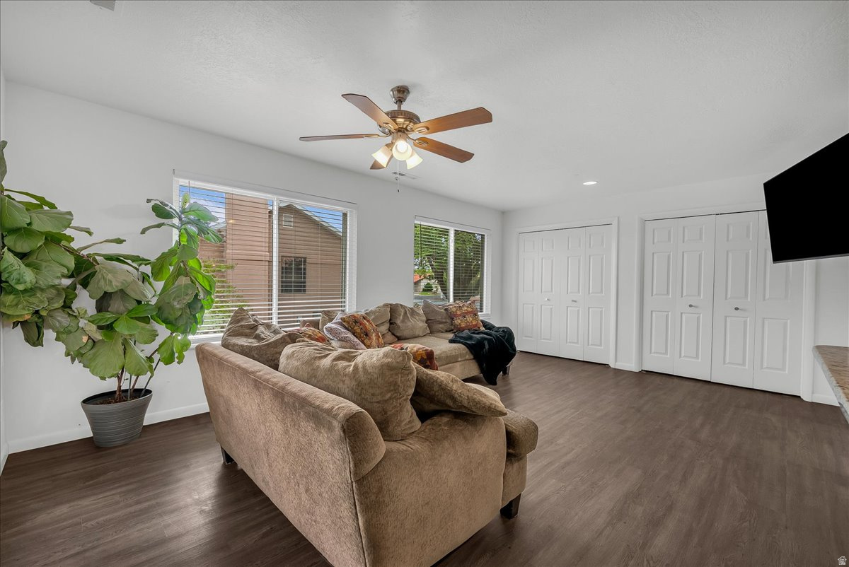 BLOOMINGTON COUNTRY CLUB 8 - Residential