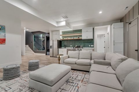 Tiny photo for 516 E SAVANNAH CIR N, Alpine, UT 84004 (MLS # 2140165)