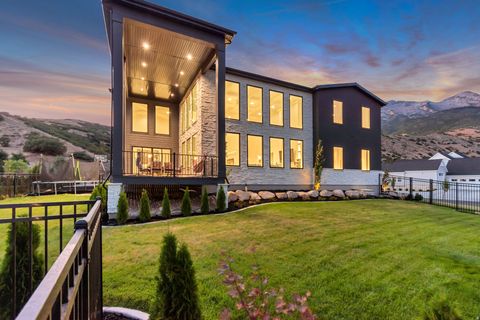 Tiny photo for 516 E SAVANNAH CIR N, Alpine, UT 84004 (MLS # 2140165)