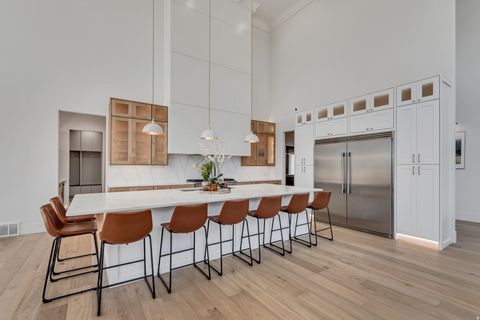 Tiny photo for 516 E SAVANNAH CIR N, Alpine, UT 84004 (MLS # 2140165)