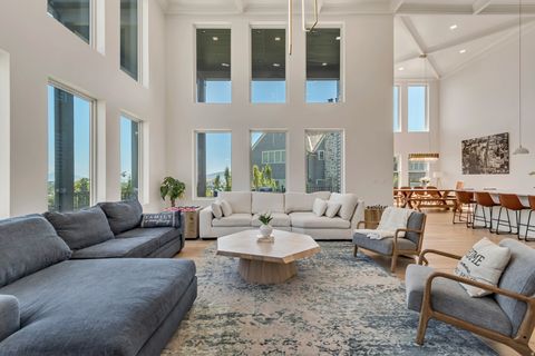 Tiny photo for 516 E SAVANNAH CIR N, Alpine, UT 84004 (MLS # 2140165)