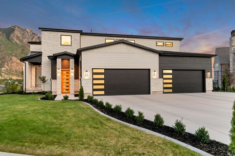 Tiny photo for 516 E SAVANNAH CIR N, Alpine, UT 84004 (MLS # 2140165)