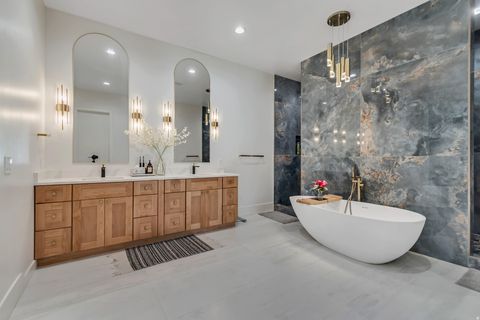 Tiny photo for 516 E SAVANNAH CIR N, Alpine, UT 84004 (MLS # 2140165)