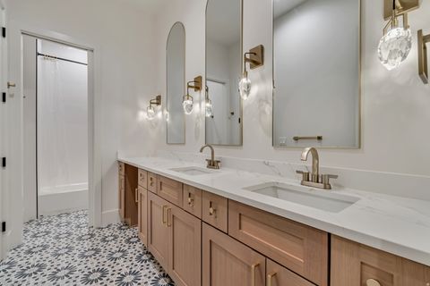 Tiny photo for 516 E SAVANNAH CIR N, Alpine, UT 84004 (MLS # 2140165)